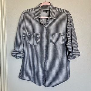 Elizabeth & James Striped Button Down Shirt Medium